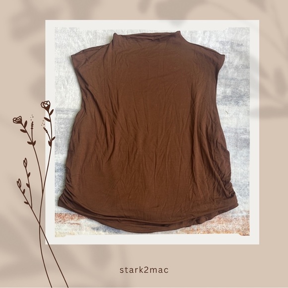 A New Day Brown Sleeveless Muscle Tee with Mandarin Collar - Picture 1 of 4